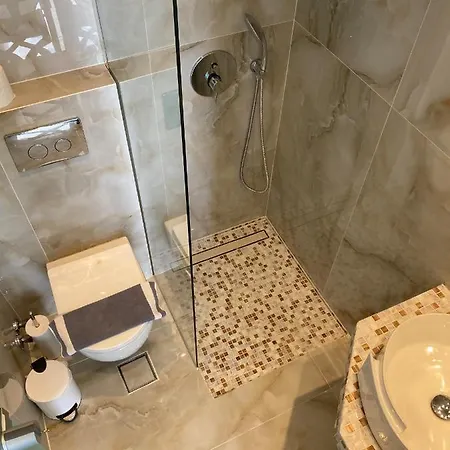 فندق Cocoon Hotel-beach Bar *