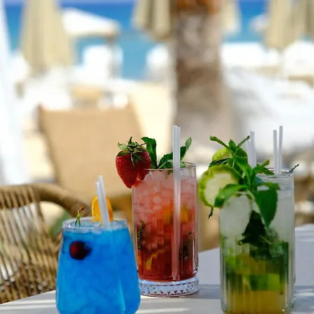 Cocoon Hotel-beach Bar