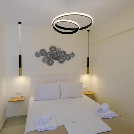 Cocoon Hotel-beach Bar *