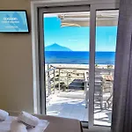 Cocoon Hotel-beach Bar