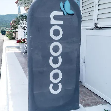 Cocoon Hotel-beach Bar * Σάρτη