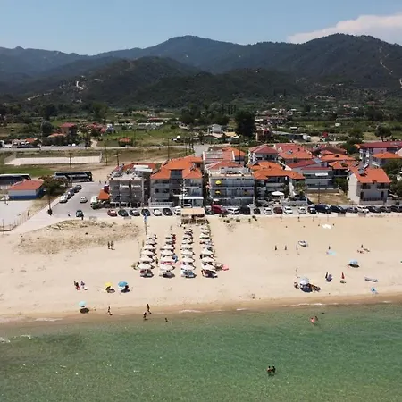Cocoon Hotel-beach Bar * Σάρτη