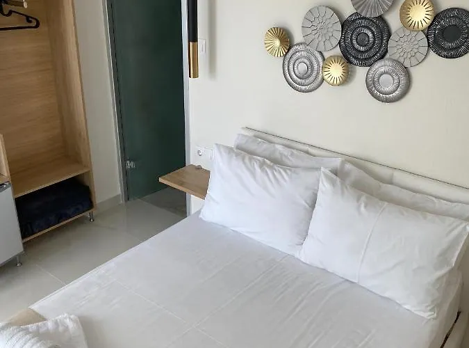 Cocoon Hotel-beach Bar