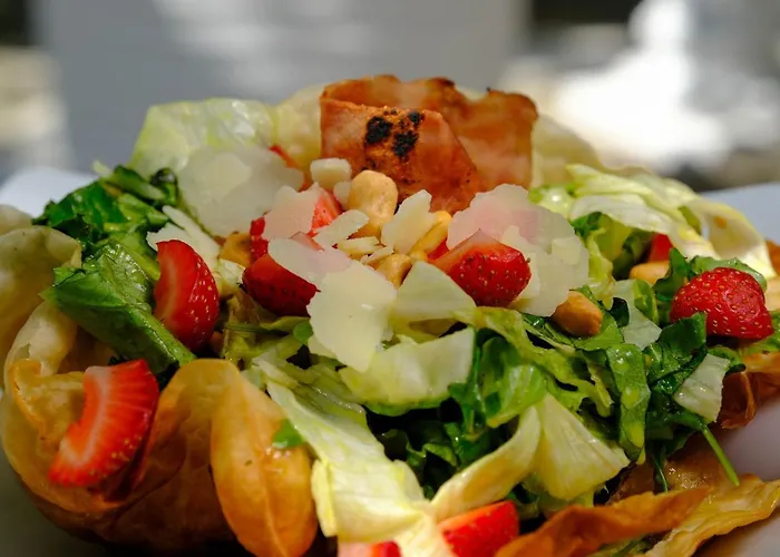 Cocoon Hotel-beach Bar * Sarti