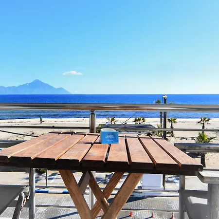 Cocoon Hotel-beach Bar Hotel *