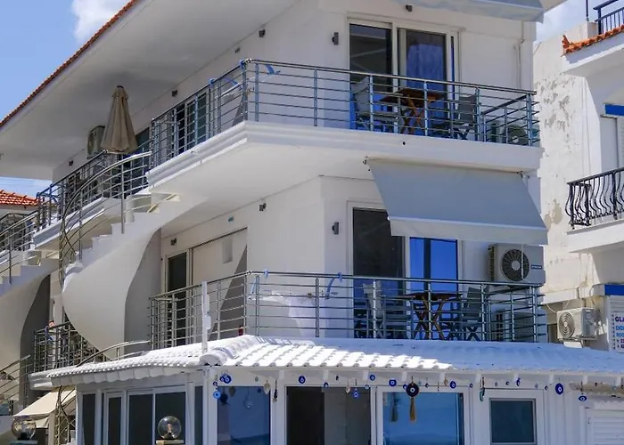 Cocoon Hotel-beach Bar Отель